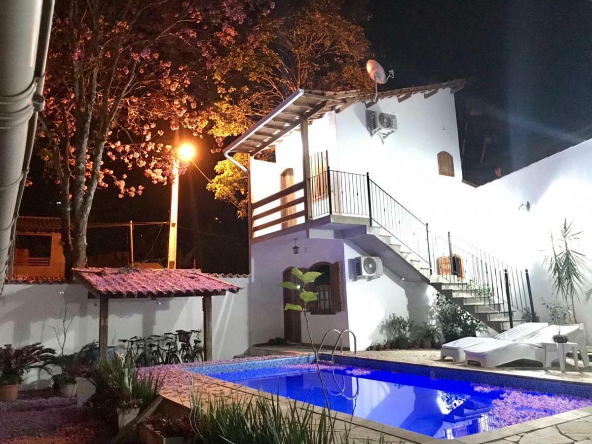 Suites Beija-Flor Парати Экстерьер фото