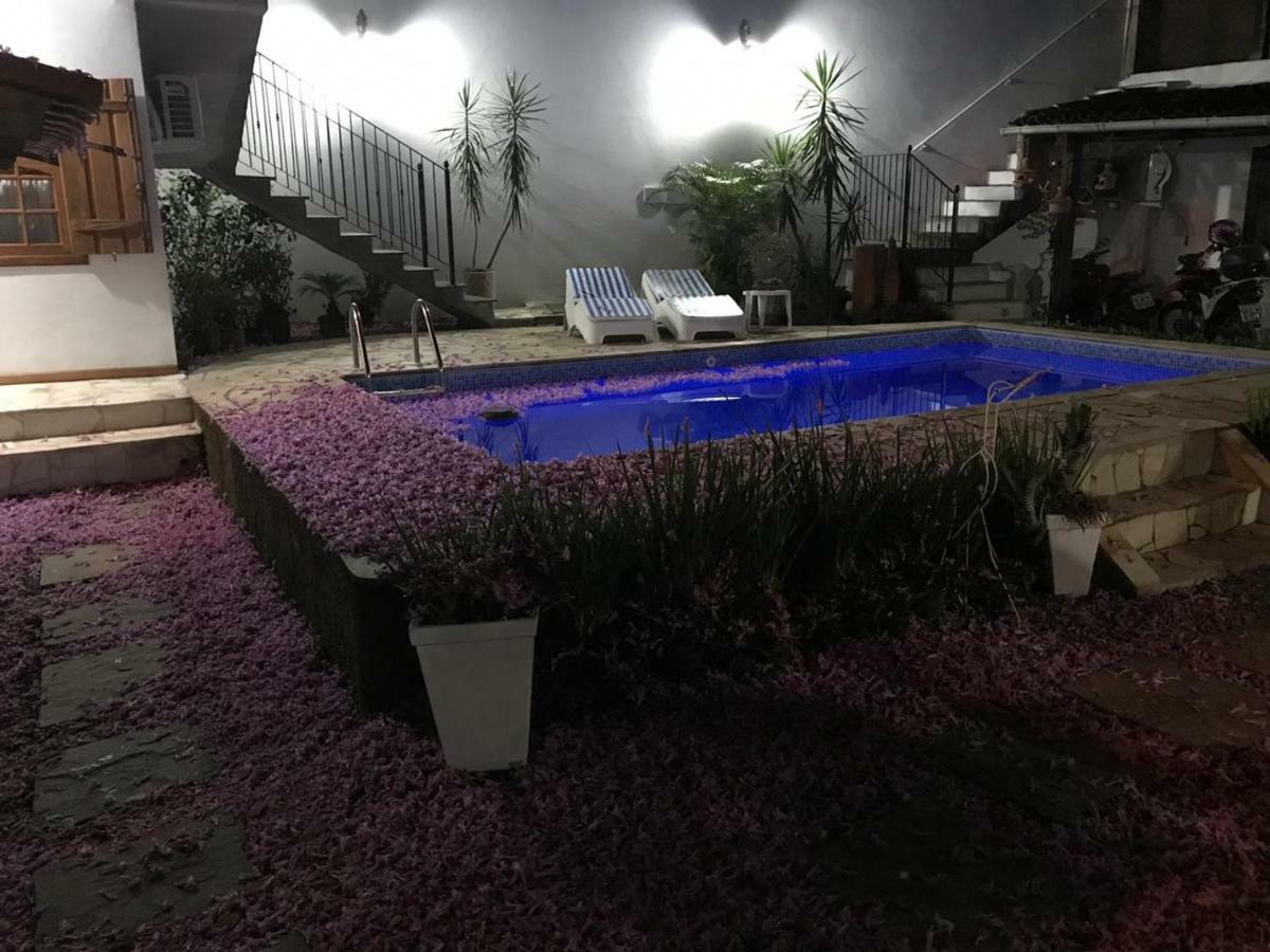 Suites Beija-Flor Парати Экстерьер фото